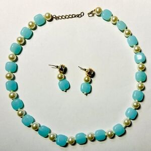 Necklace with earrings